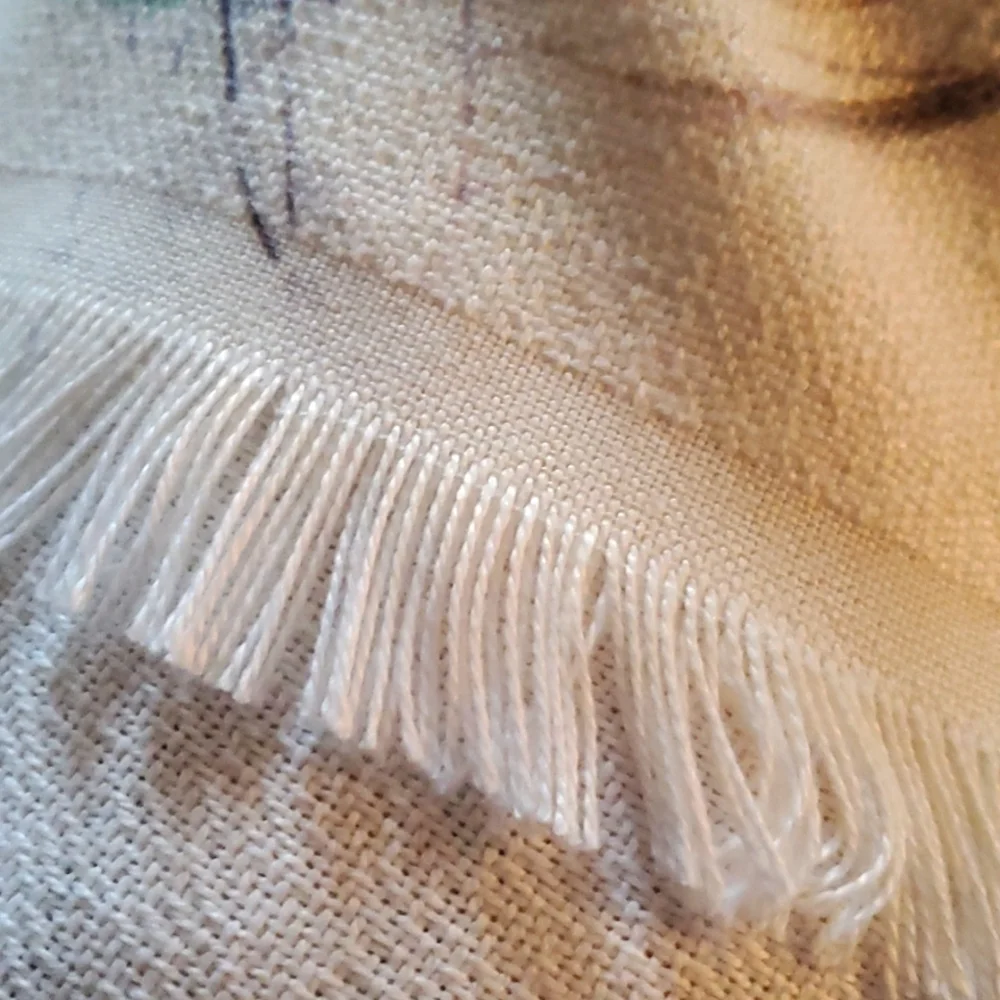 Melissa Lyons A Rose is a Rose Soft Lightweight Fringe Blanket‎ Off White Floral